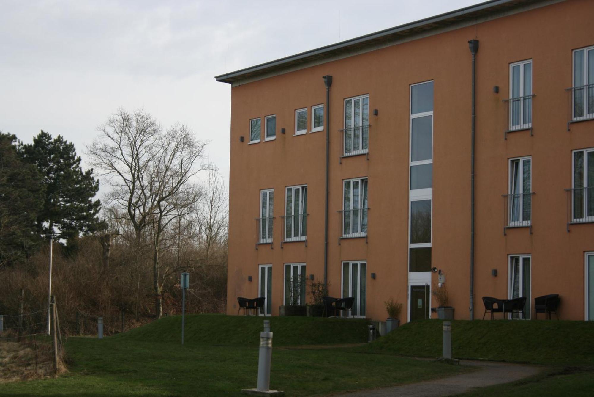 Jufa Hotel Im Brueckenkopfpark - Juelich Exterior foto